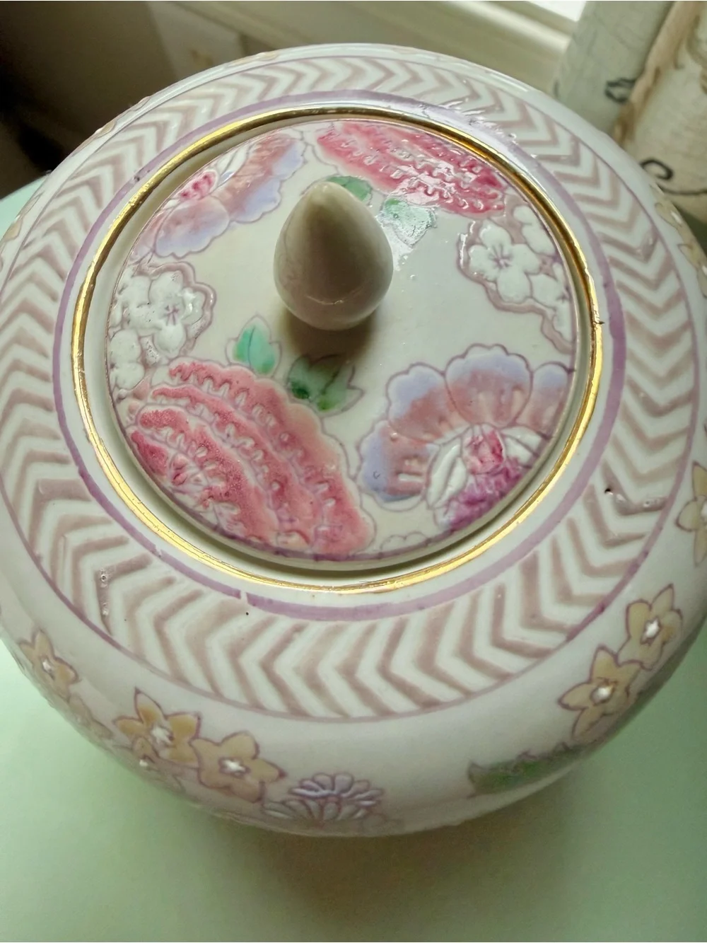 N/A vintage pastel